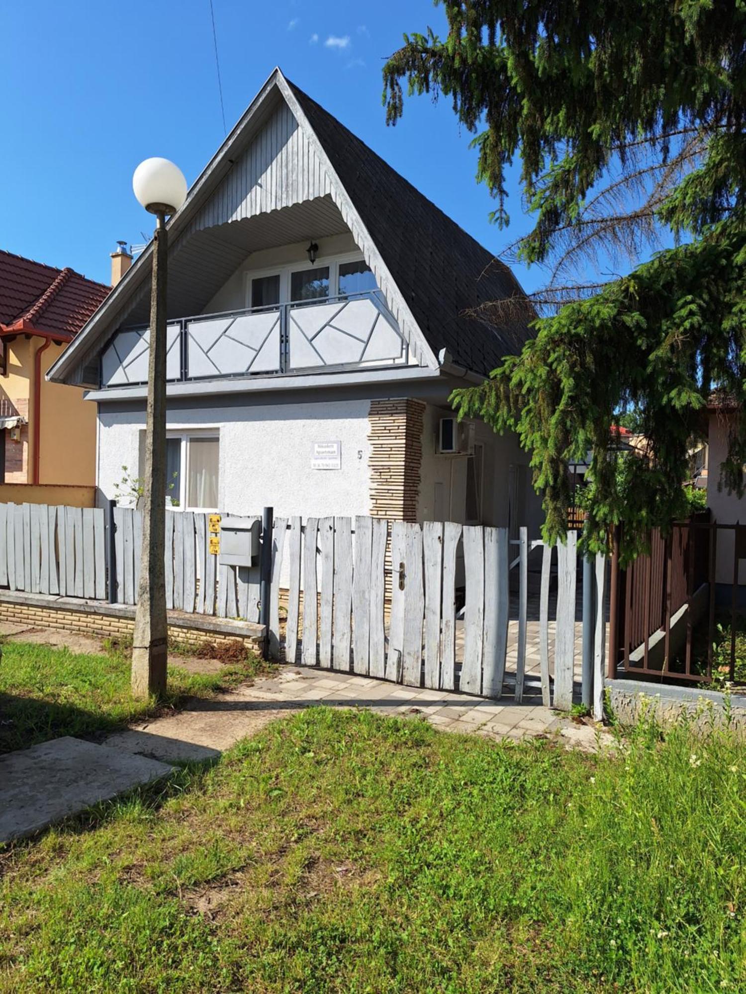 Nikolett Apartman Hajdúszoboszló Exterior foto